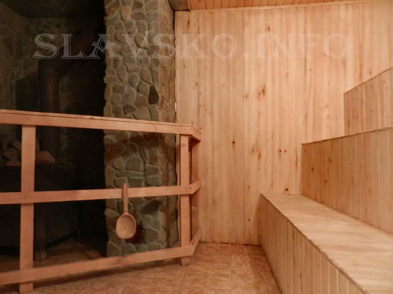 Zacharovany Karpaty Slavske Bagian luar foto