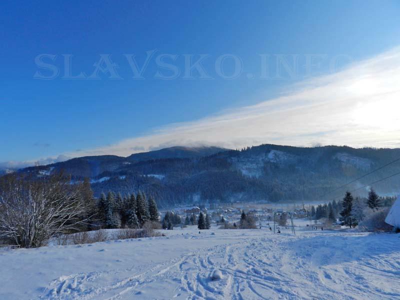 Zacharovany Karpaty Slavske Bagian luar foto